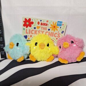 NWT Bark The Licksy Chicks XS-S